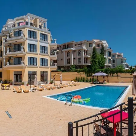 Horizon 38 'б' Apartment