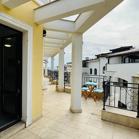 Horizon 38 'б' Apartament *