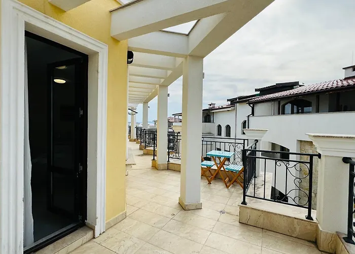 Horizon 38 'б' Appartamento *